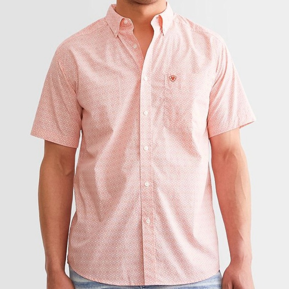 Men’s Ariat Kamden Short Sleeve Button Down Shirt Size XXL Coral Aztec Print